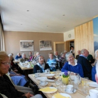 zamsitzen_und_miteinander_reden_20120419_1294354019