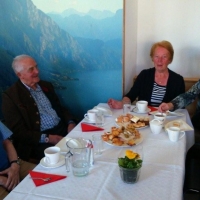 Zamsitz'n und mit einander reden April 2015