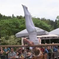 17 NIK_3345 Bernd, Oberarmstand