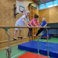 Kleinkinderturnstunde mit Hanna, Feb. 2022