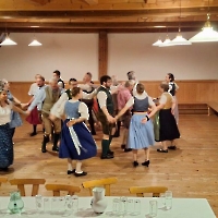 Volkstanzen März